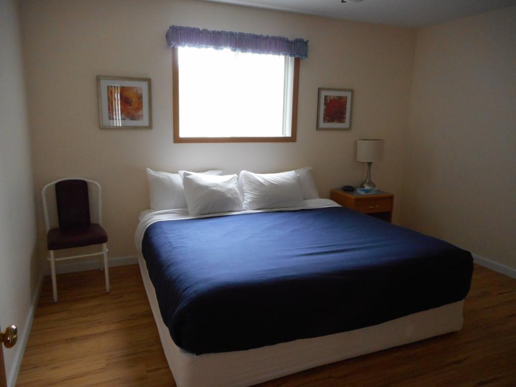 Blue River Motel Екстер'єр фото