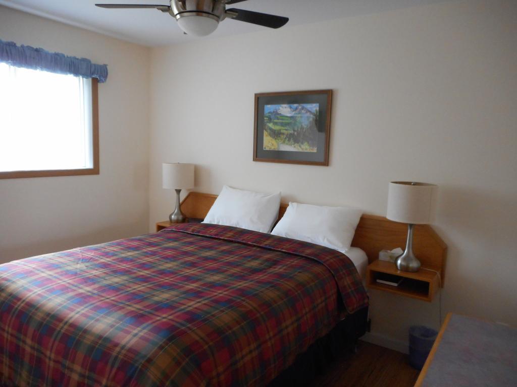 Blue River Motel Екстер'єр фото
