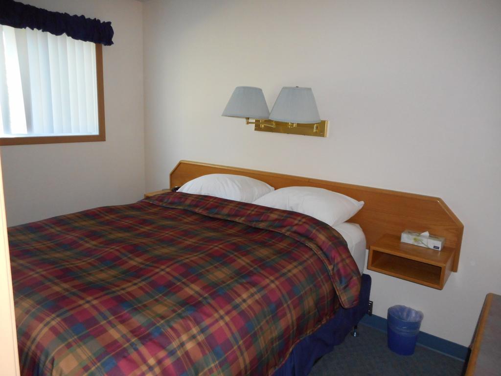 Blue River Motel Екстер'єр фото
